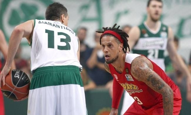 Χάκετ: «Θα το λέω στα εγγόνια μου ότι έπαιζα αντίπαλος του Διαμαντίδη»!