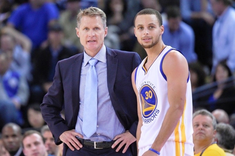 Τιμωρία για Κάρι και Κερ!