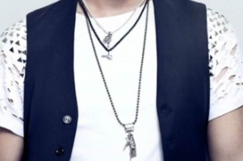 Έλληνας τραγουδιστής αναβάλλει εμφάνισή του λόγω προβλήματος υγείας! Τι συμβαίνει;