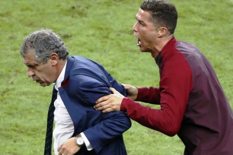 Euro 2016:  Ο Σάντος χορεύει για την κατάκτηση του τίτλου