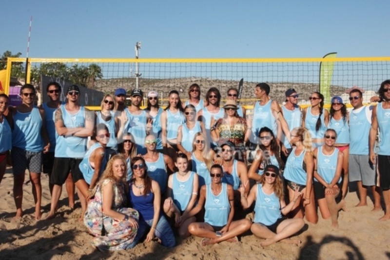 Οι Celebrities έπαιξαν Beach Volley για τη WIN Hellas και ήμασταν εκεί