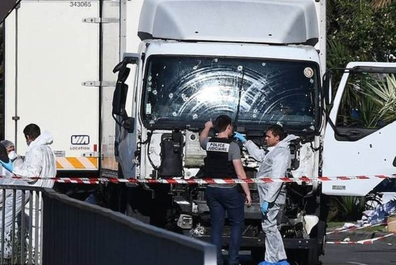 Επίθεση Γαλλία - Αυτός είναι ο τρομοκράτης της Νίκαιας