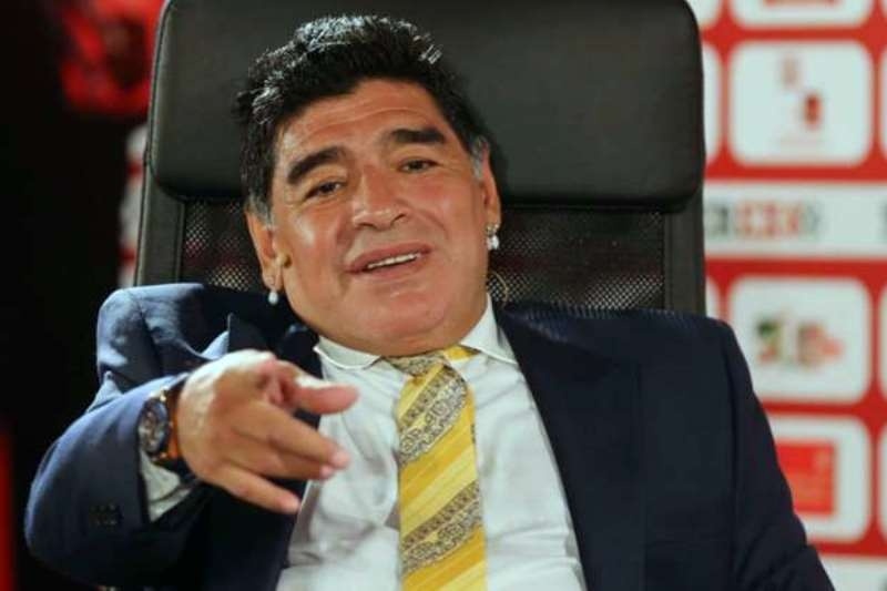 Μαραντόνα: «Προπονώ την Αργεντινή δωρεάν!»