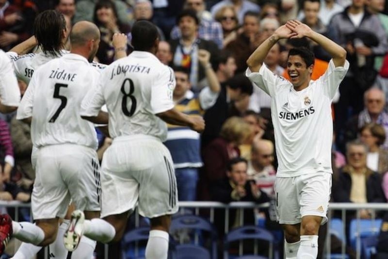 Σισίνιο για Ρεάλ: «Αυτός που έλεγχε αποδυτήρια, προπονητές και τον Τύπο ήταν ο…»