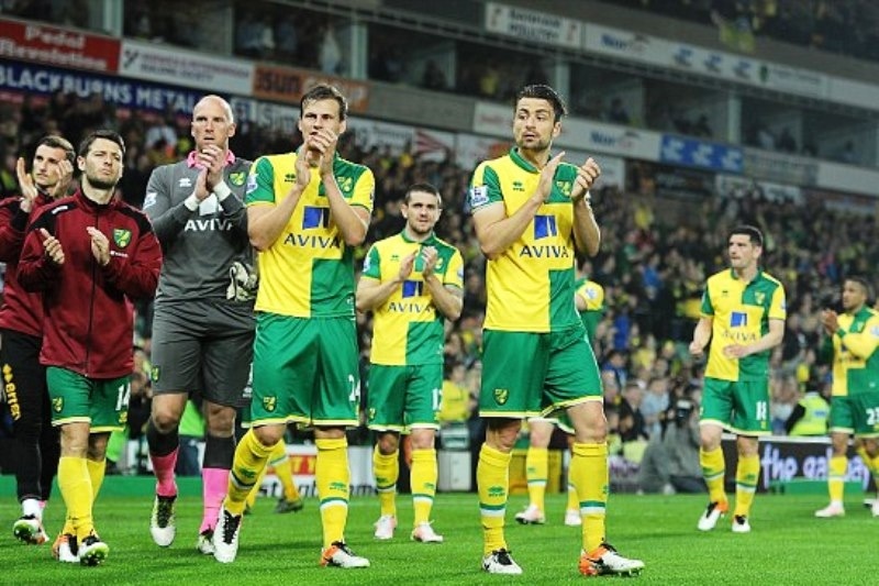 Νόριτς: Σοκ με τις… αηδιαστικές νέες εμφανίσεις! (photos)