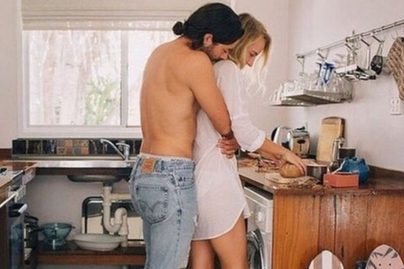 4 βασικά σημάδια ότι σε χωρίζει και... δεν έχεις πάρει χαμπάρι
