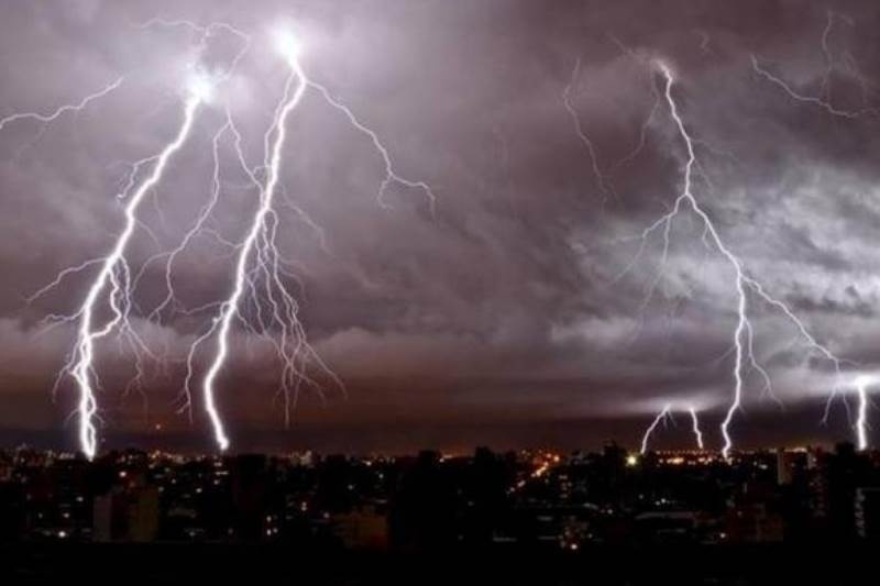 Έκτακτο δελτίο: «Αγριεύει» ο καιρός - Προσοχή στα μπουρίνια!