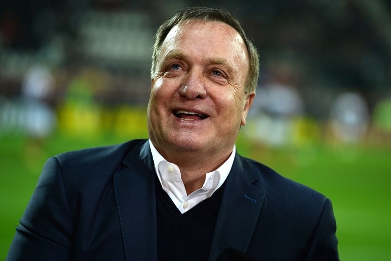 Ανακοινώνει τον Άντβοκαατ η Φενερμπαχτσέ