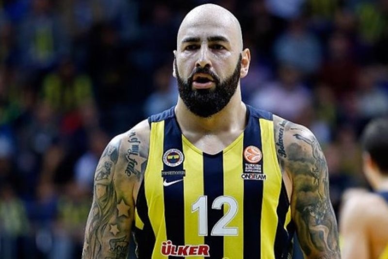 Ζητούν τιμωρία του Άντιτς τα Σκόπια! (photos)