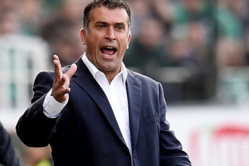 Αστόχησε στην κενή εστία – έξαλλος ο Αναστασίου! (video)