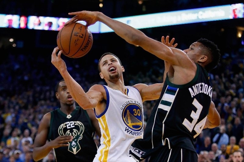 Ο Αντετοκούνμπο και οι 50 καλύτερες τάπες στο ΝΒΑ! (video)