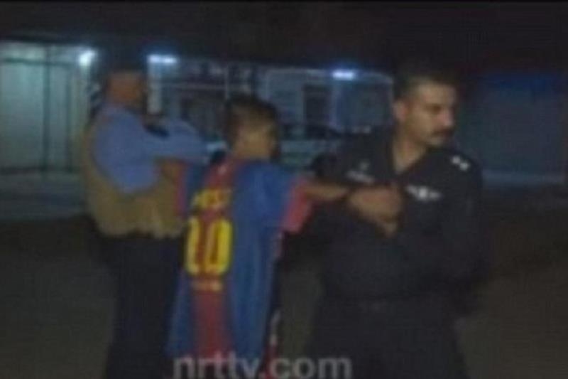 Ανήλικος βομβιστής με φανέλα Μέσι! (video)