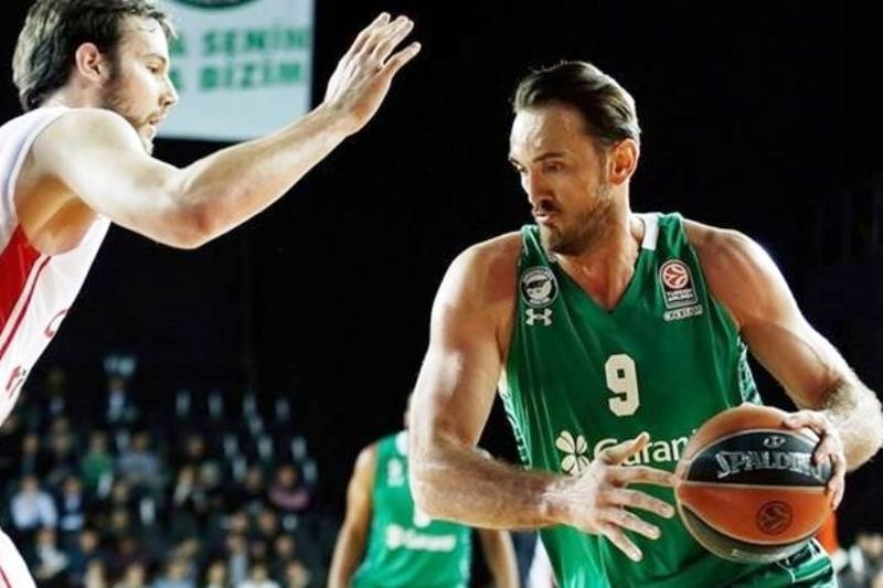 Ανανέωσε με Ερντέν η Νταρουσάφακα