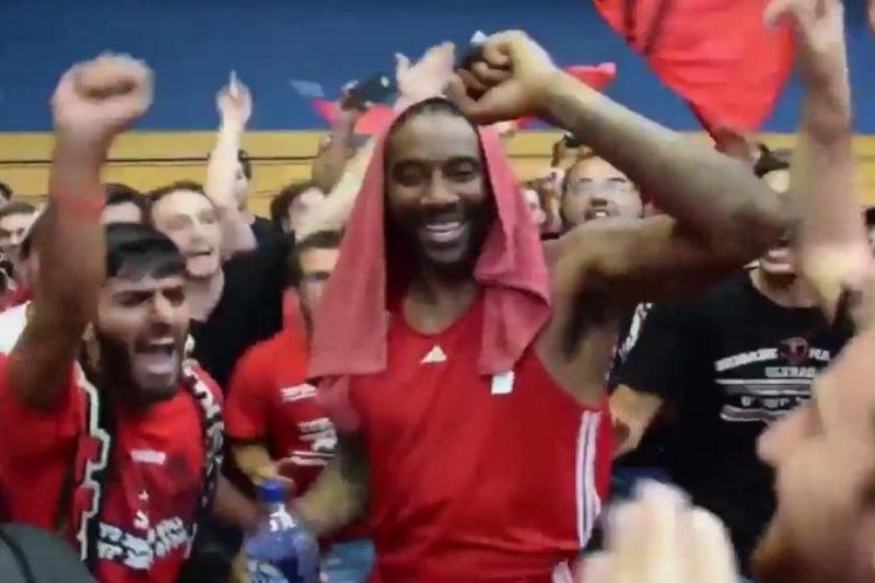 Οπαδοί «όρμησαν» στον Στούνταμαϊρ! (video)