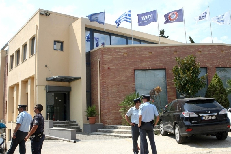 Ένταση και… γαλλικά στο ΔΣ της Super League