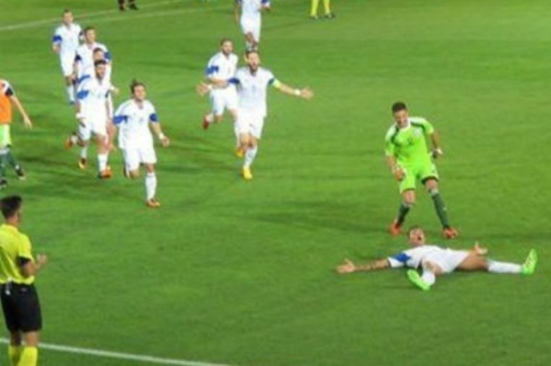 ΕΠΙΚΑ μηνύματα Κυπρίων διεθνών για Τουρκία! «Κανένας δεν ξεχνά»