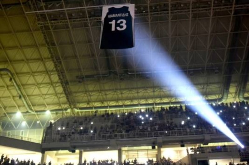 Οι αξέχαστες... διαμαντένιες στιγμές! (video)