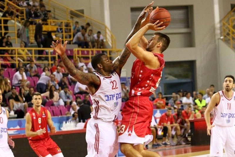 «Έβρεξε» τρίποντα στην Κρήτη