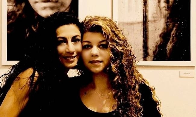 Δεν πάει ο νους σας με τι ασχολείται σήμερα η χήρα του Αντώνη Βαρδή