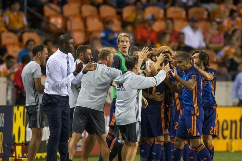 O Βίγια οδηγεί τη Σίτι!