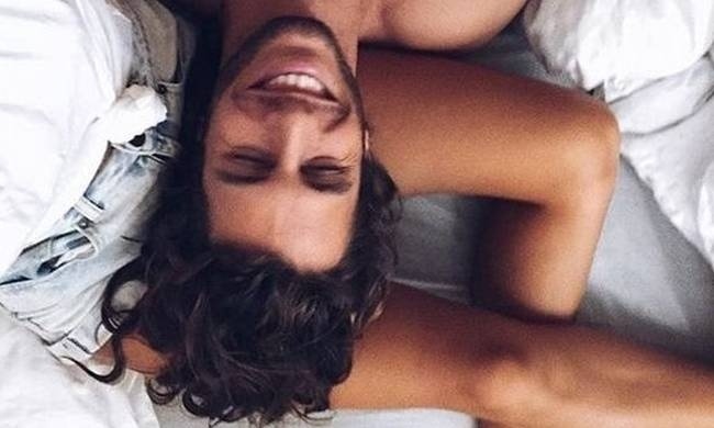 Πώς θα καταλάβεις ότι σε θέλει μόνο για το... κορμί σου (και το φωνάζει)