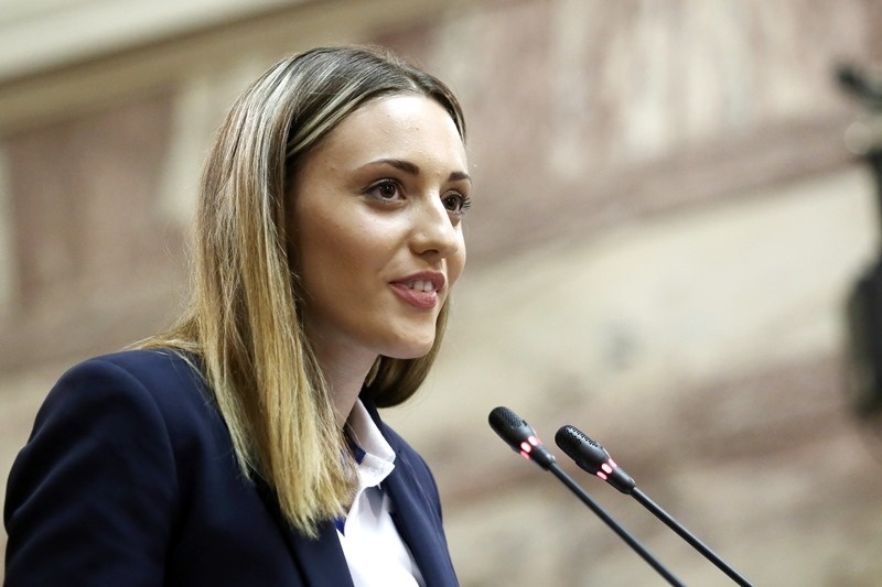 Συγχαρητήρια Κοντονή σε Άννα Κορακάκη