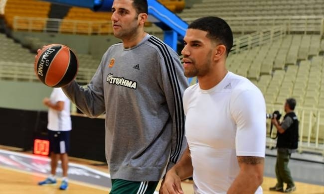 Το παιχνίδι του Φελντέιν με τον φωτογράφο (photos)