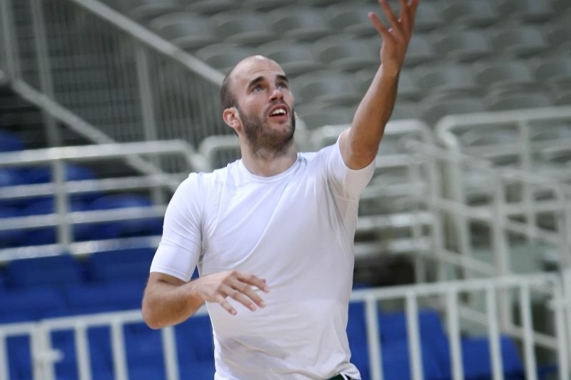 «Έσπασε το ρόδι» ο Καλάθης