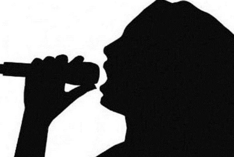 Κι όμως βγάζει 94.000 ευρώ την ημέρα πασίγνωστη τραγουδίστρια