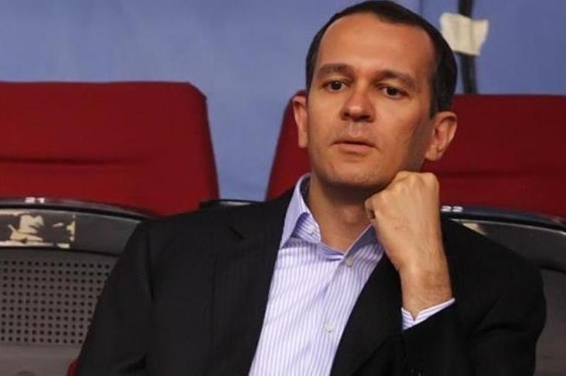 Στα αποδυτήρια ο Αγγελόπουλος