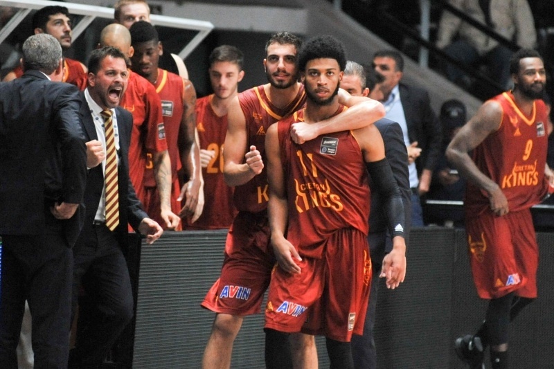 Έσπασε το... ρόδι ο Απόλλων Πάτρας