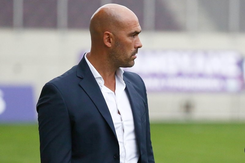 «Μα καλά, βάζεις Σουηδό στα αποδυτήρια για να...»