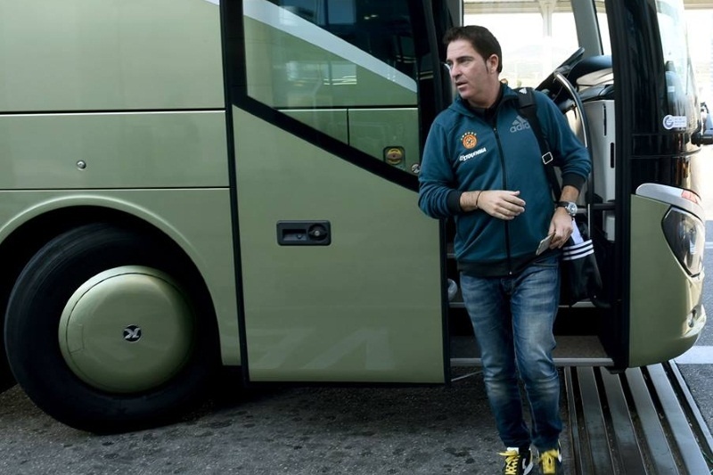 Τους …κερδίζει και κερδίζει