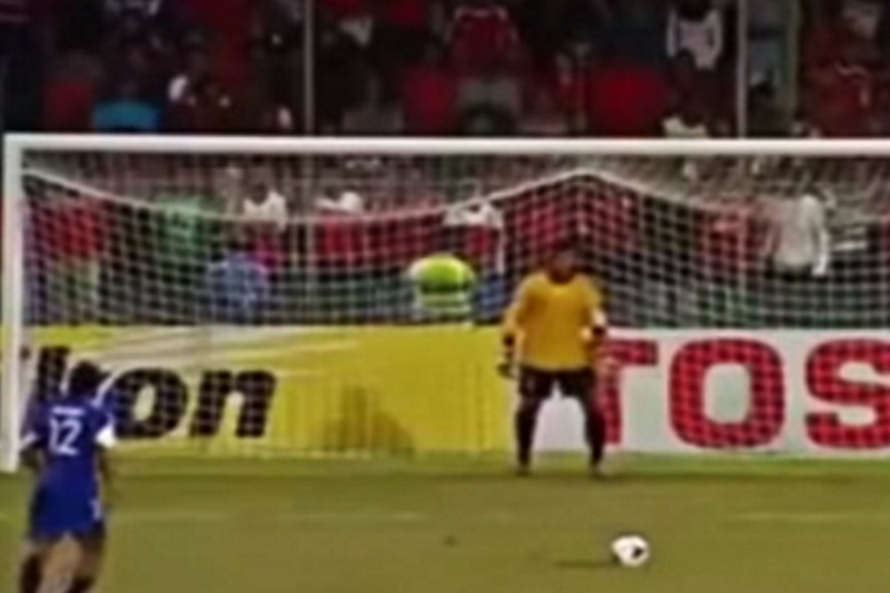 Οι δέκα πιο έξυπνες εκτελέσεις πέναλτι (video)