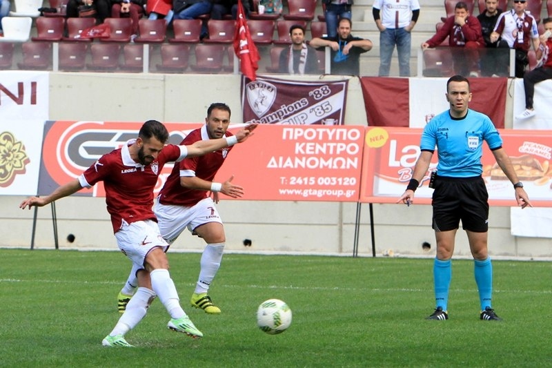 Μηπως έπρεπε να επαναληφθεί το πεναλτι της Λάρισας; (photo)