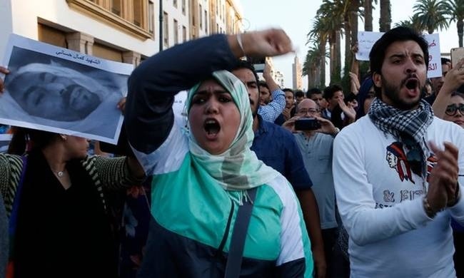 ΠΡΟΣΟΧΗ ΠΟΛΥ ΣΚΛΗΡΗ ΕΙΚΟΝΑ: Φρικτός θάνατος ψαρά μέσα σε απορριμματοφόρο