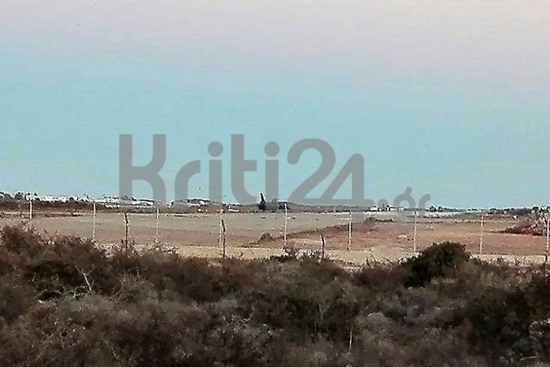 Αεροπλάνο της Πολεμικής Αεροπορίας πήρε φωτιά κατά την απογείωσή του