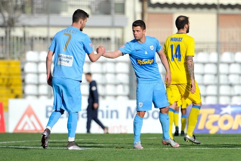 Έξω ο Ακόστα, μέσα ο Λίλα