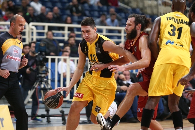 Ακάθεκτη η ΑΕΚ, νίκησε και το Ρέθυμνο