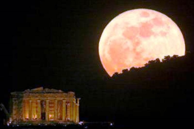 Γι’ αυτό η Πανσέληνος του Νοεμβρίου θα σπάσει κάθε ρεκόρ!