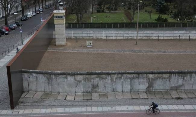 Πτώση τείχους του Βερολίνου: Ένας Έλληνας θυμάται... 27 χρόνια μετά
