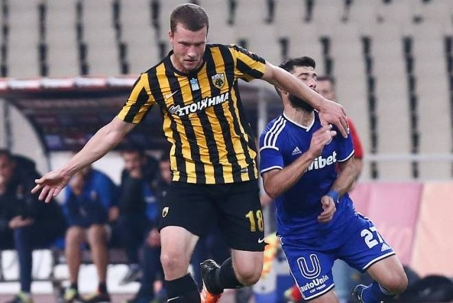 Βλέπουν ευκαιρία πώλησης του Γιόχανσον στην ΑΕΚ...