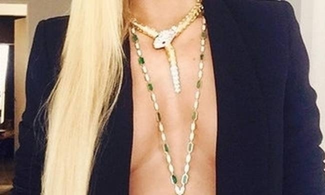 Έριξε το instagram η Iggy Azalea!