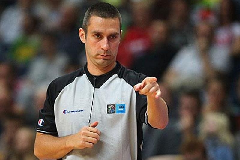 Αυτοί σφυρίζουν στο ντέρμπι των «αιωνίων»