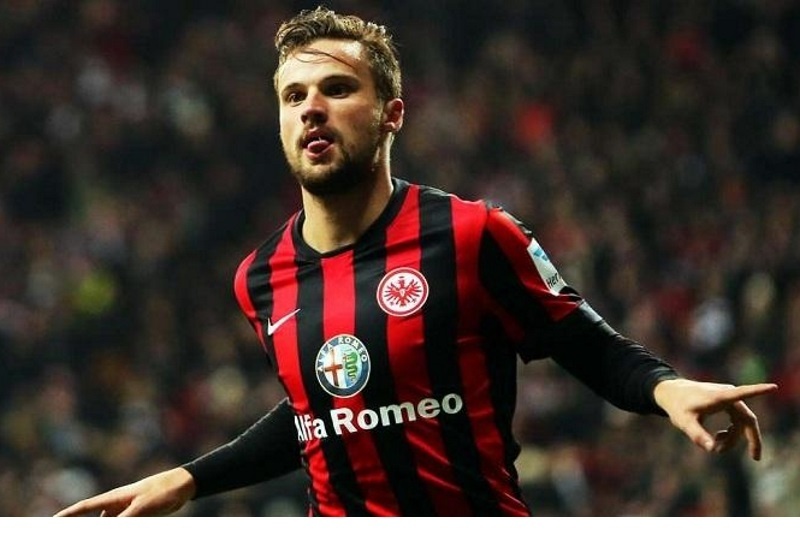 Κοιτάζει Σεφέροβιτς ο Ολυμπιακός