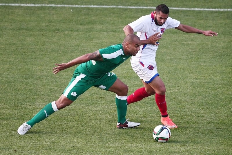 Super League: Η Πλατεία στις… φλόγες