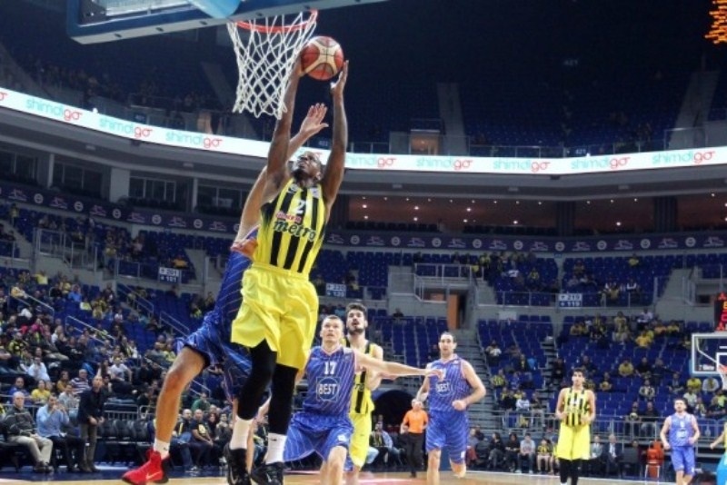 Άνετα η Φενέρ