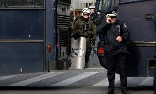 Επέτειος Γρηγορόπουλου-LIVE: «Αστακός» το κέντρο της Αθήνας