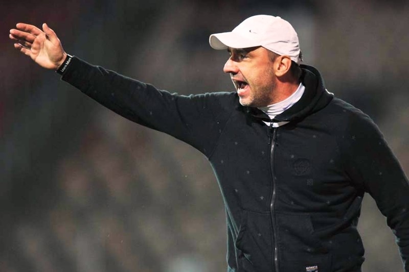 Σλόβαν Λίμπερετς: Η ενδεκάδα με ΠΑΟΚ