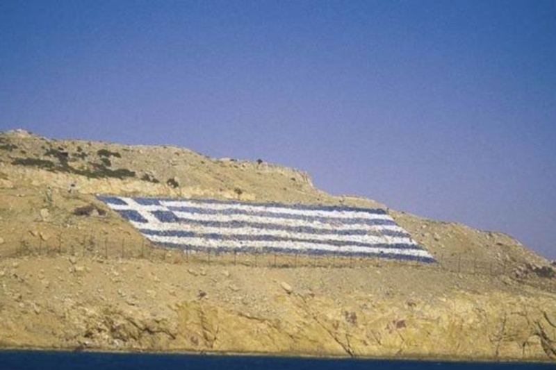 Ένταση με Τούρκους στα Ίμια - Συναγερμός στις Ένοπλες Δυνάμεις